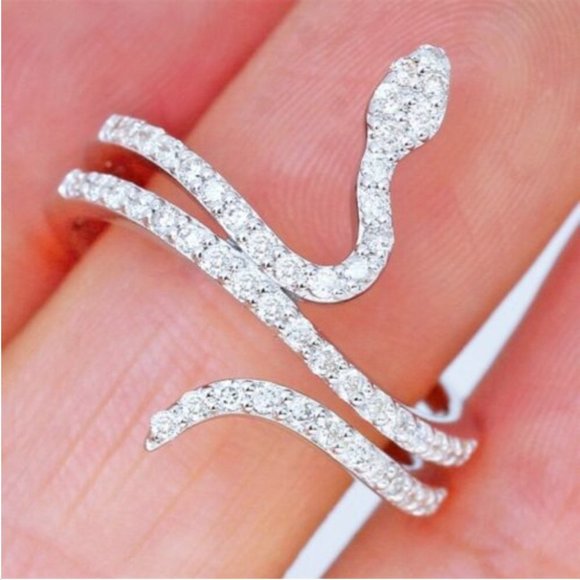 New 925 Sterling Silver White Sapphire Ring, beautiful Ring, shiny Ring. - Picture 1 of 5